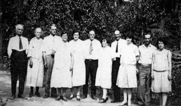 Osgood and Sarah Pasley Moore with children photo