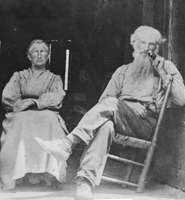 Amanda Hill and Thomas Mitchell Leonard photo